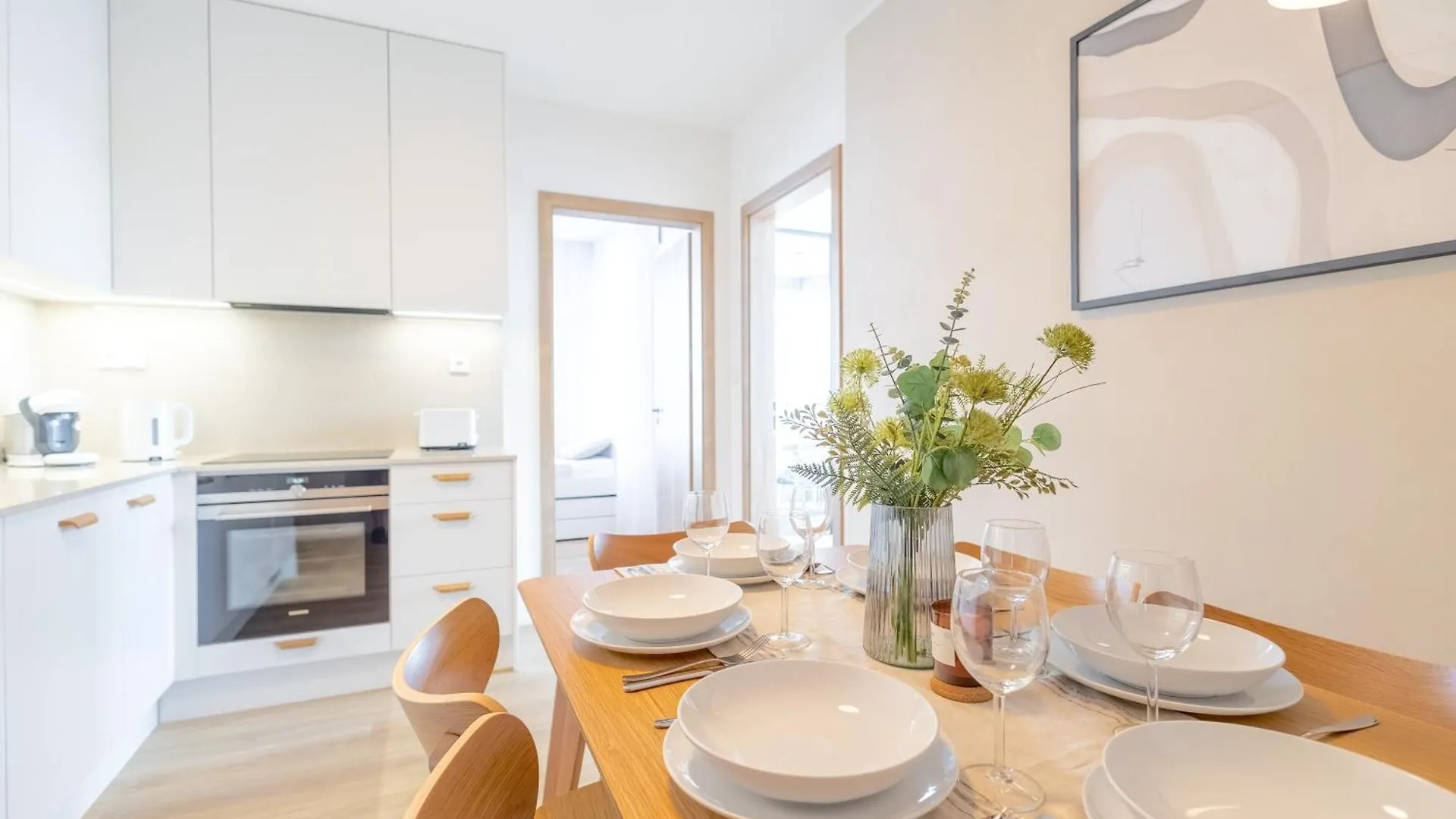 Апартаменты Bright 2Br - 7Th Floor, Balcony, Free Parking By Gravity Прага